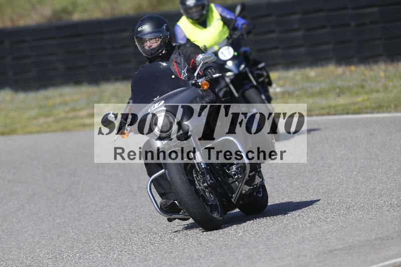 /01 02.04.2026 MAZ ADR/Gruppe gelb Gruppe gruen/87